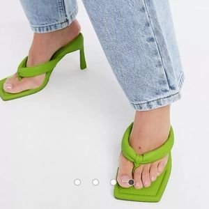 NWT ASOS lime heeled padded thong